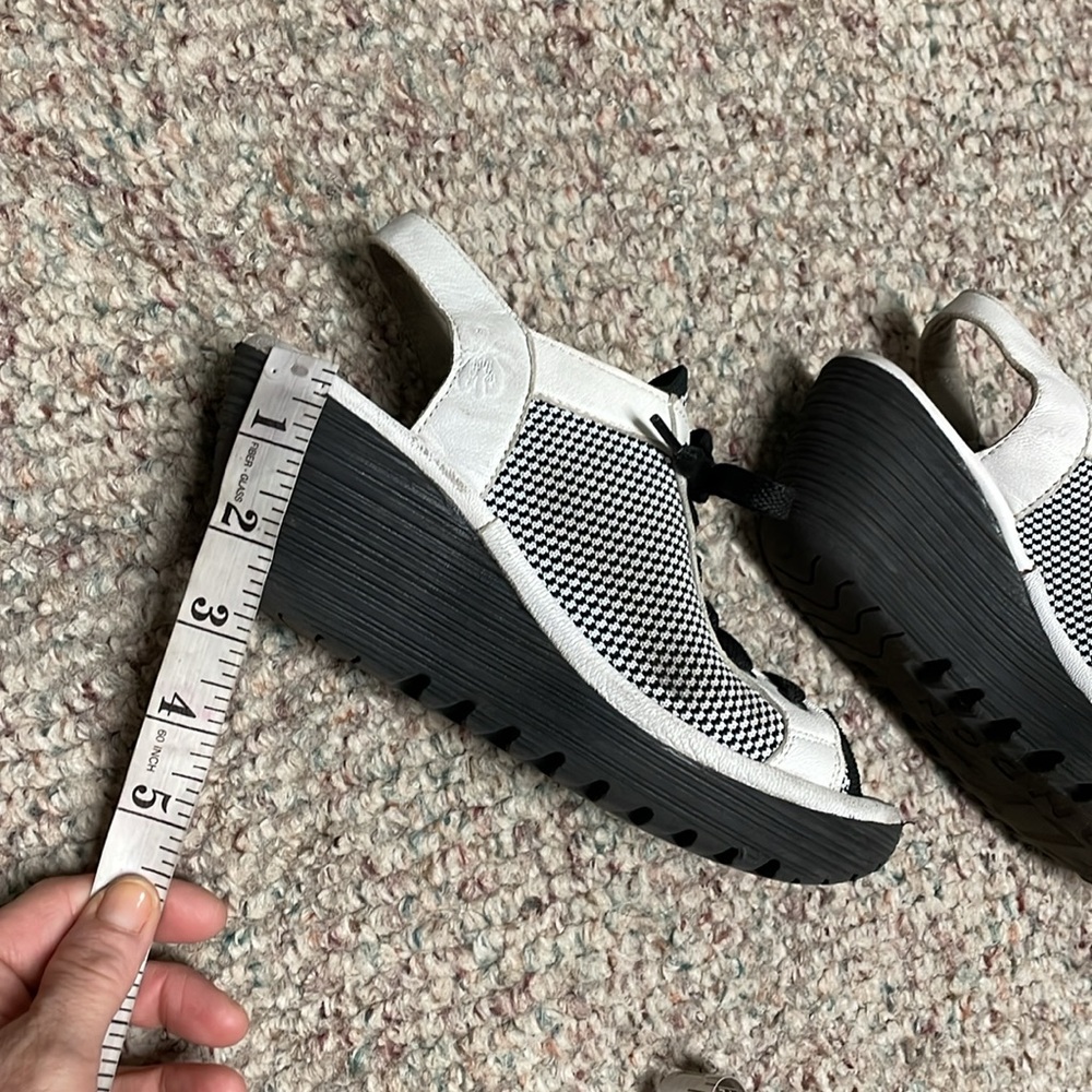 Fly London sandals - Picture 6 of 9